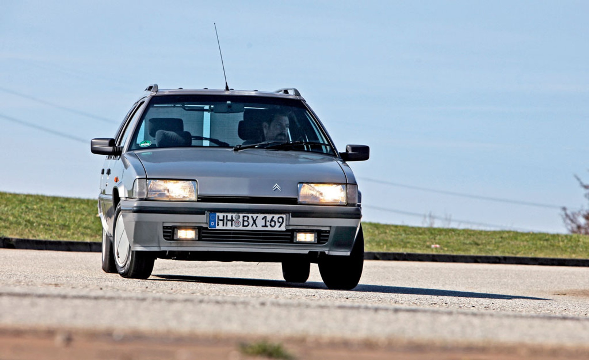Citroen BX 19 TZI Break - klasyk z dużym bagażnikiem