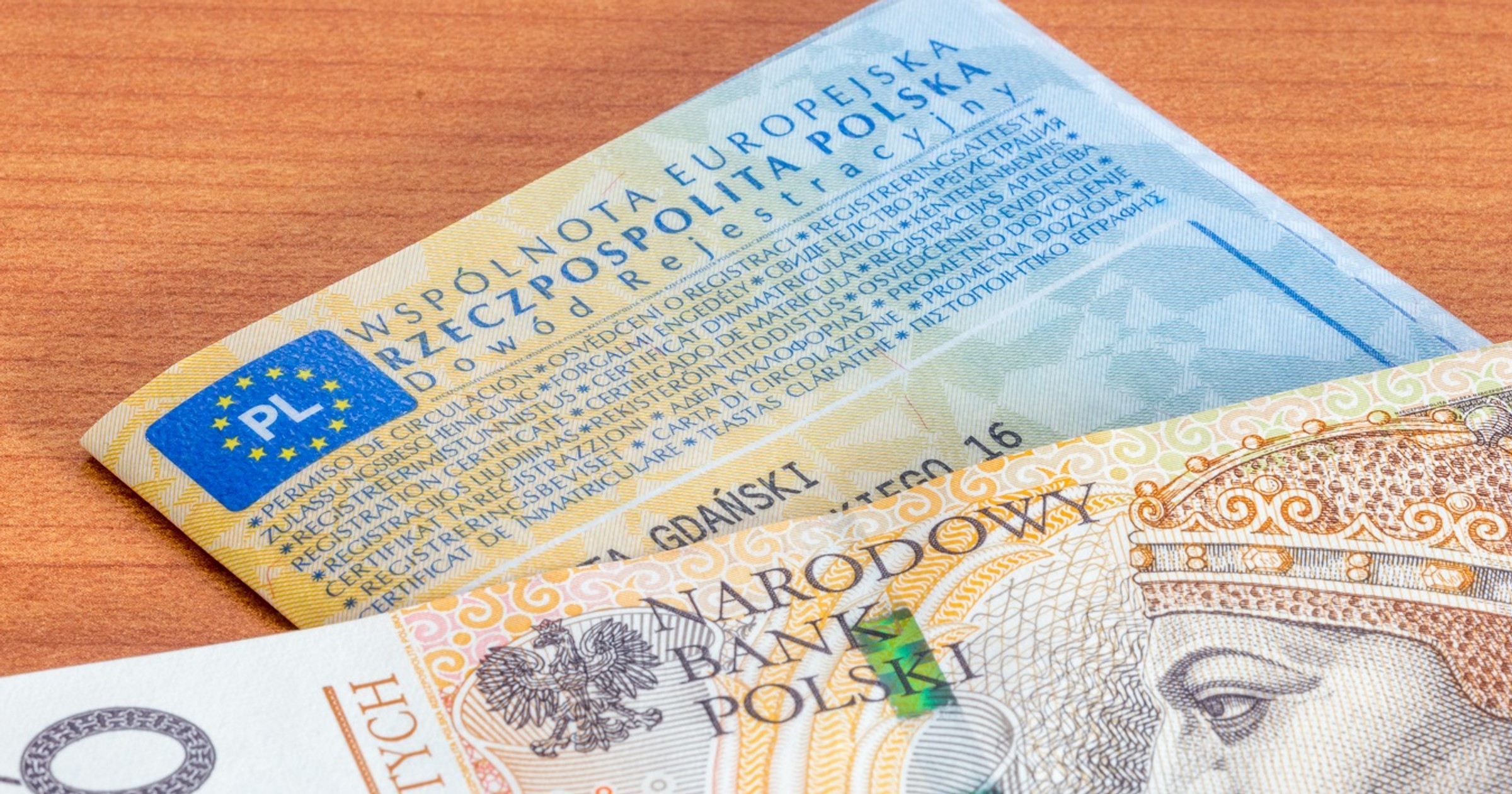 Dowód rejestracyjny - zdjęcie ilustracyjne