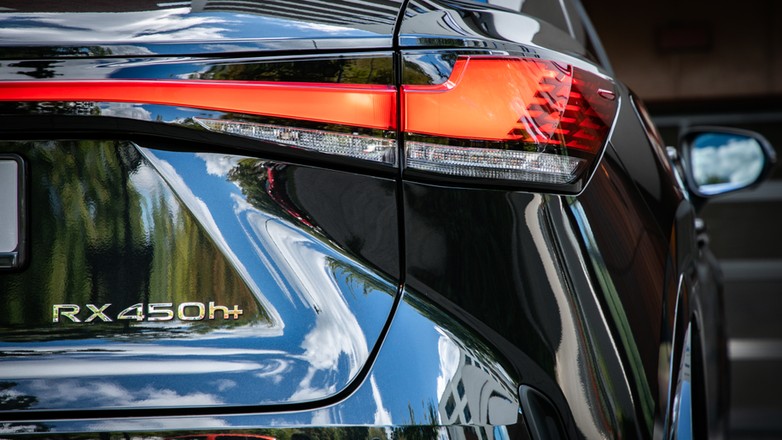 Lexus RX 450h+
