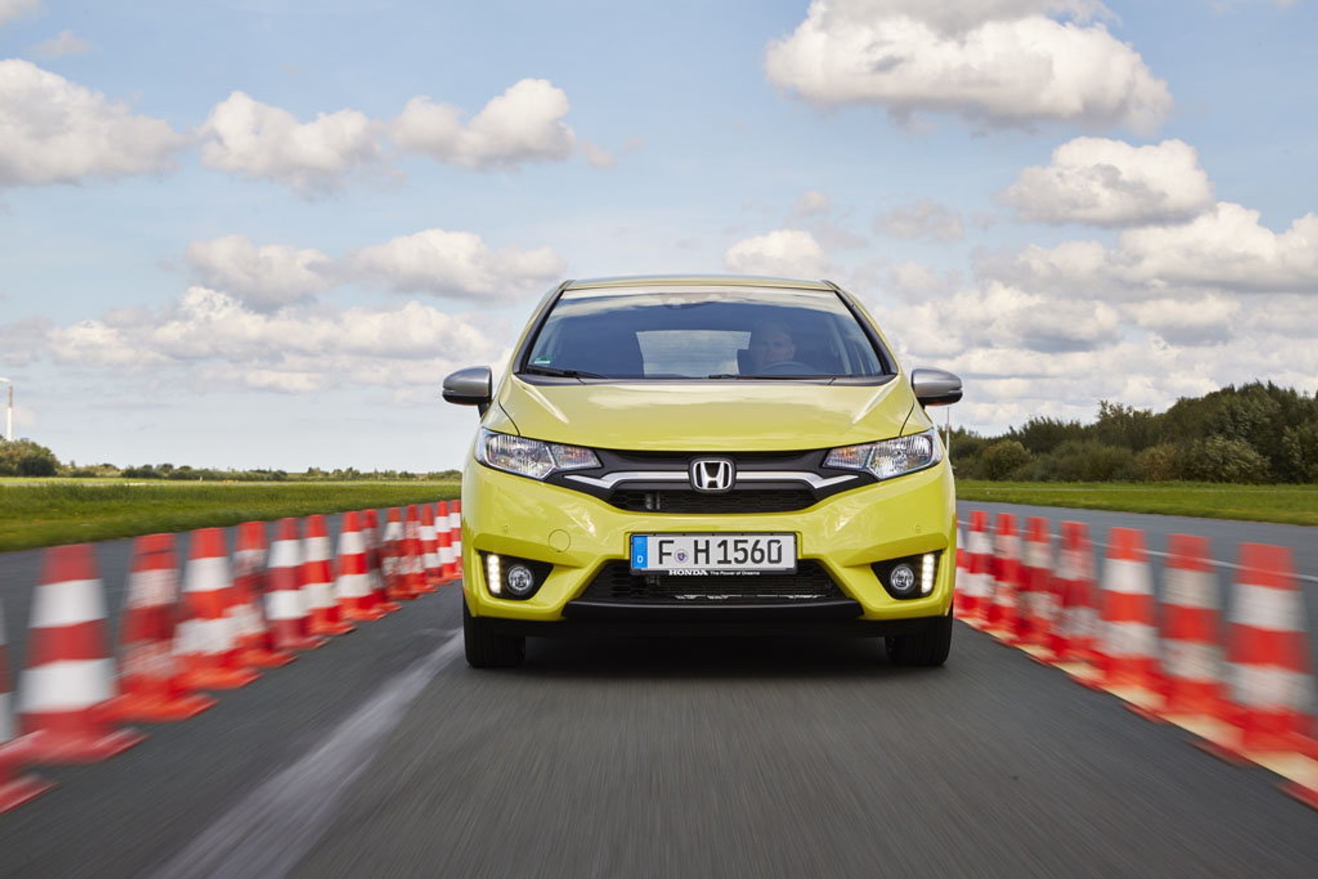 Test Hondy Jazz - dużo miejsca, mało pary