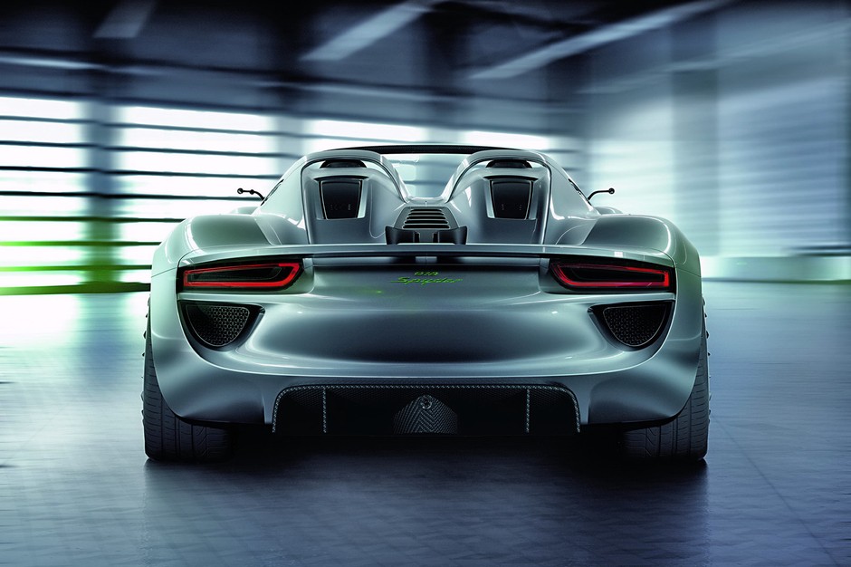 Porsche 918 Spyder 718HP