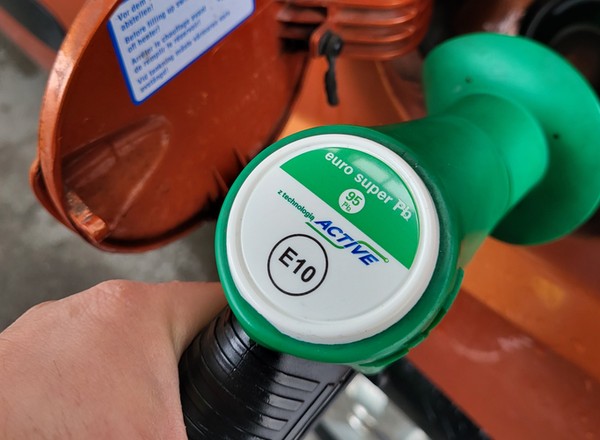 Szokujący wyjątek na mapie cen paliw. W tym kraju benzyna jest tańsza od wody