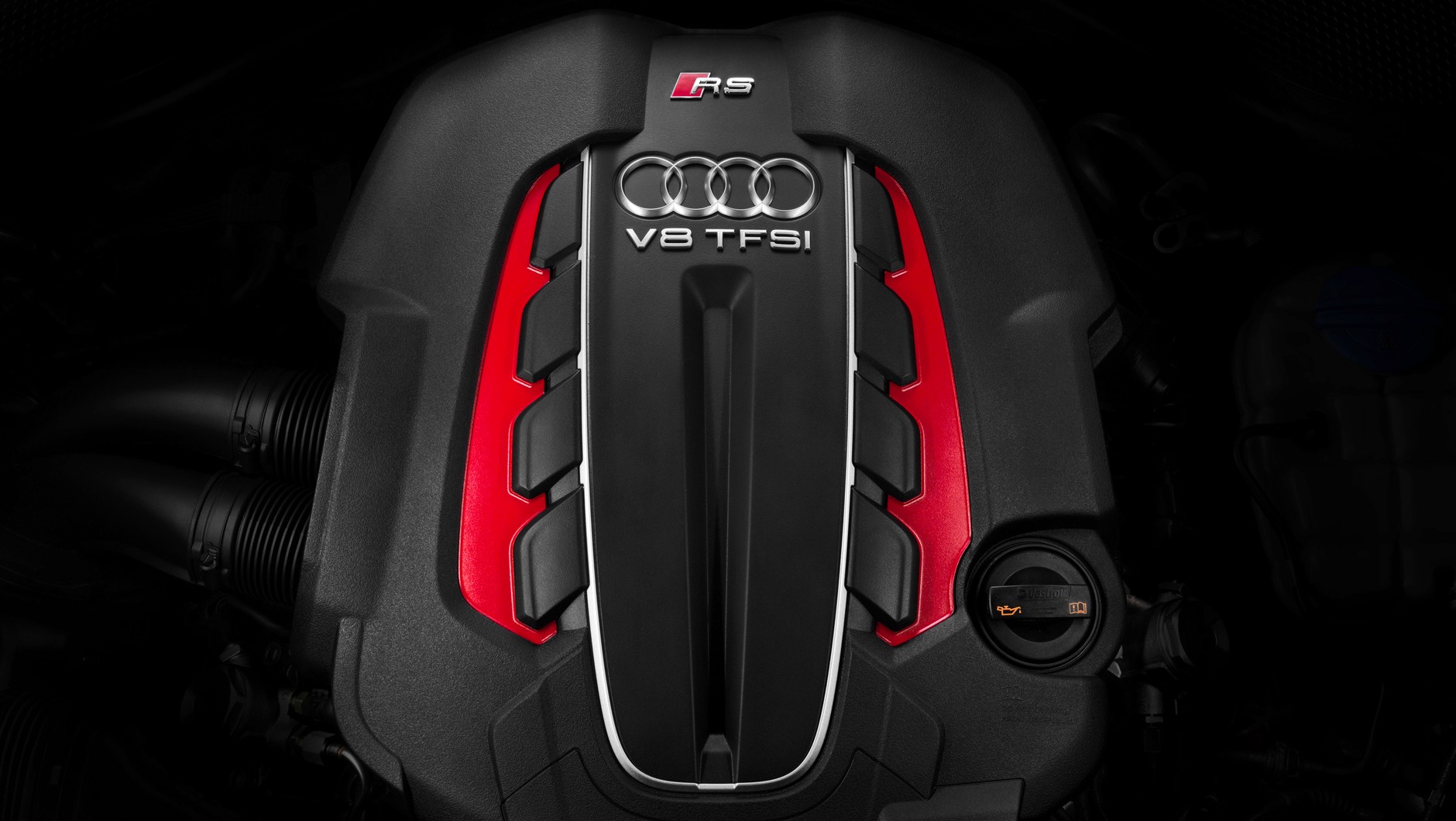 Nowe Audi RS6 Avant: z rodziną na tor