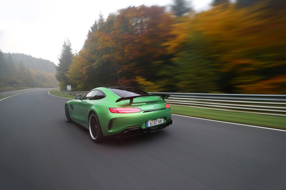 Mercedes-AMG GT R