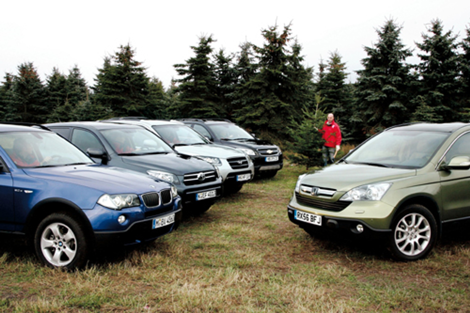 Chevrolet Captiva, Hyundai Santa Fe, Honda CR-V, Toyota RAV4, BMW X3 - Na ryby i na grzyby