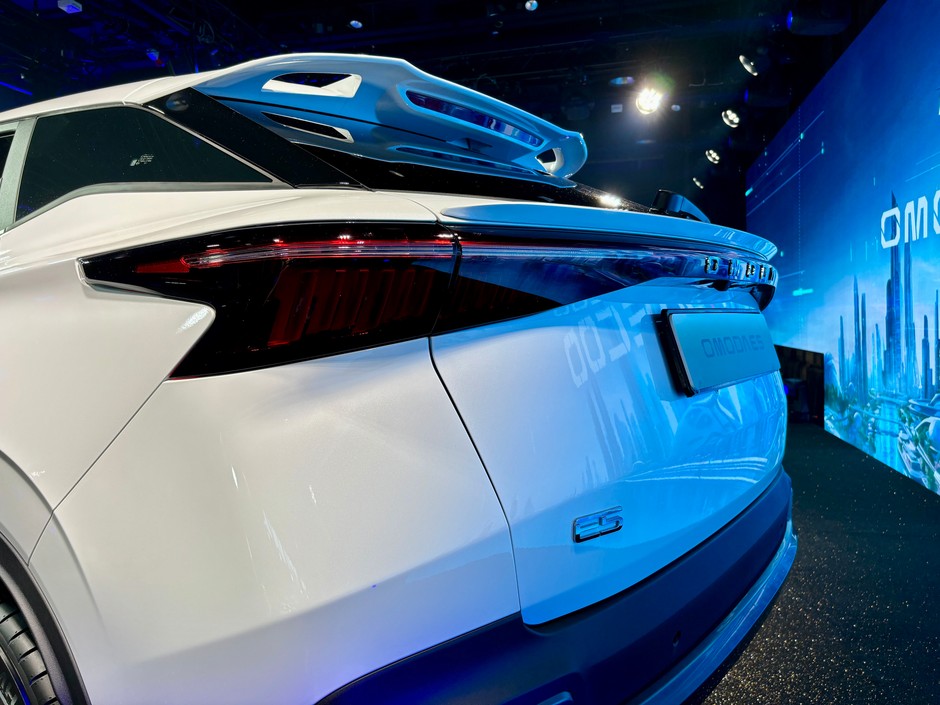 Omoda E5