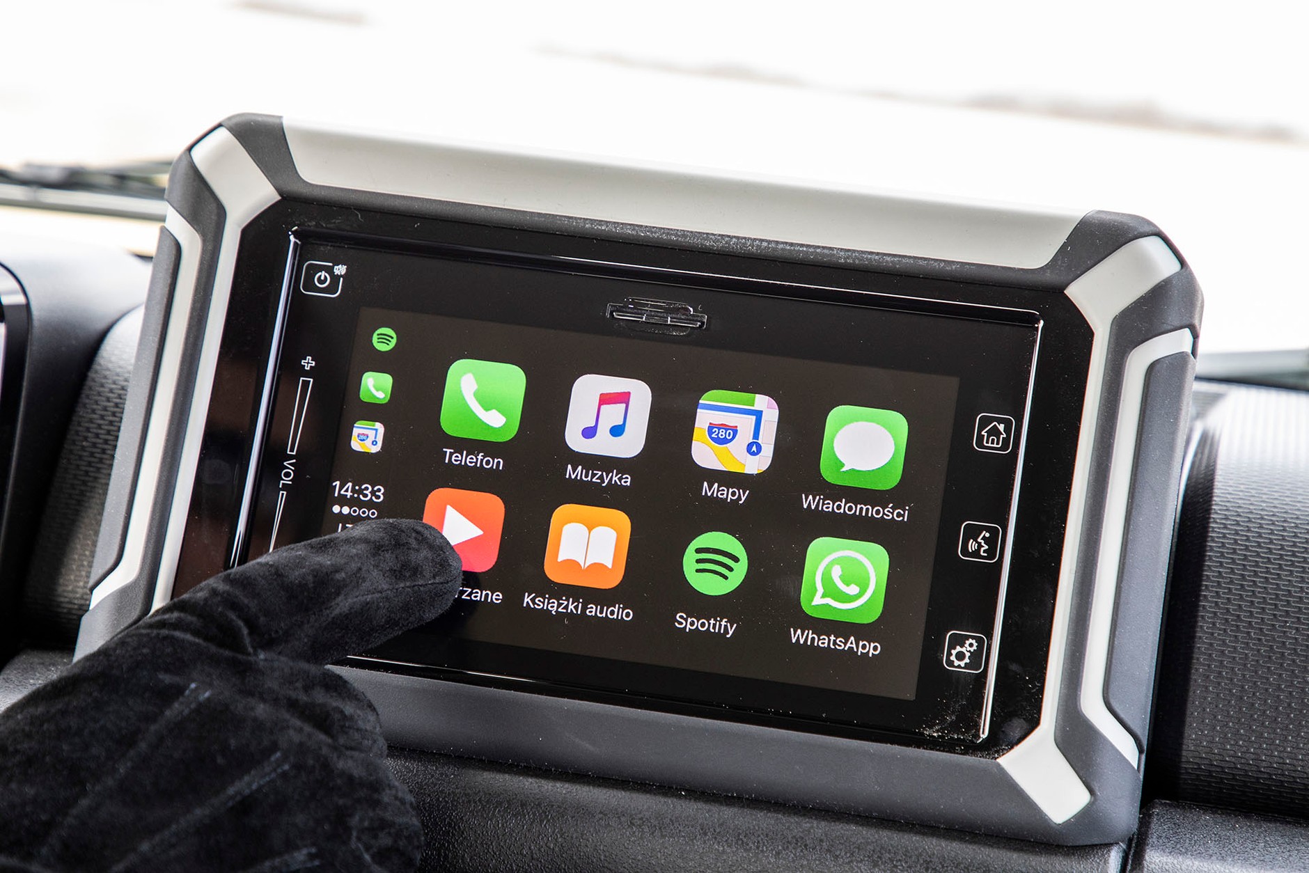 Suzuki Jimny 1.5 VVT 4AT - jego żywioł to teren