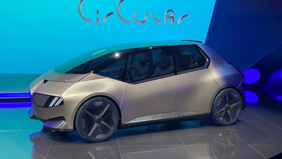 IAA 2021