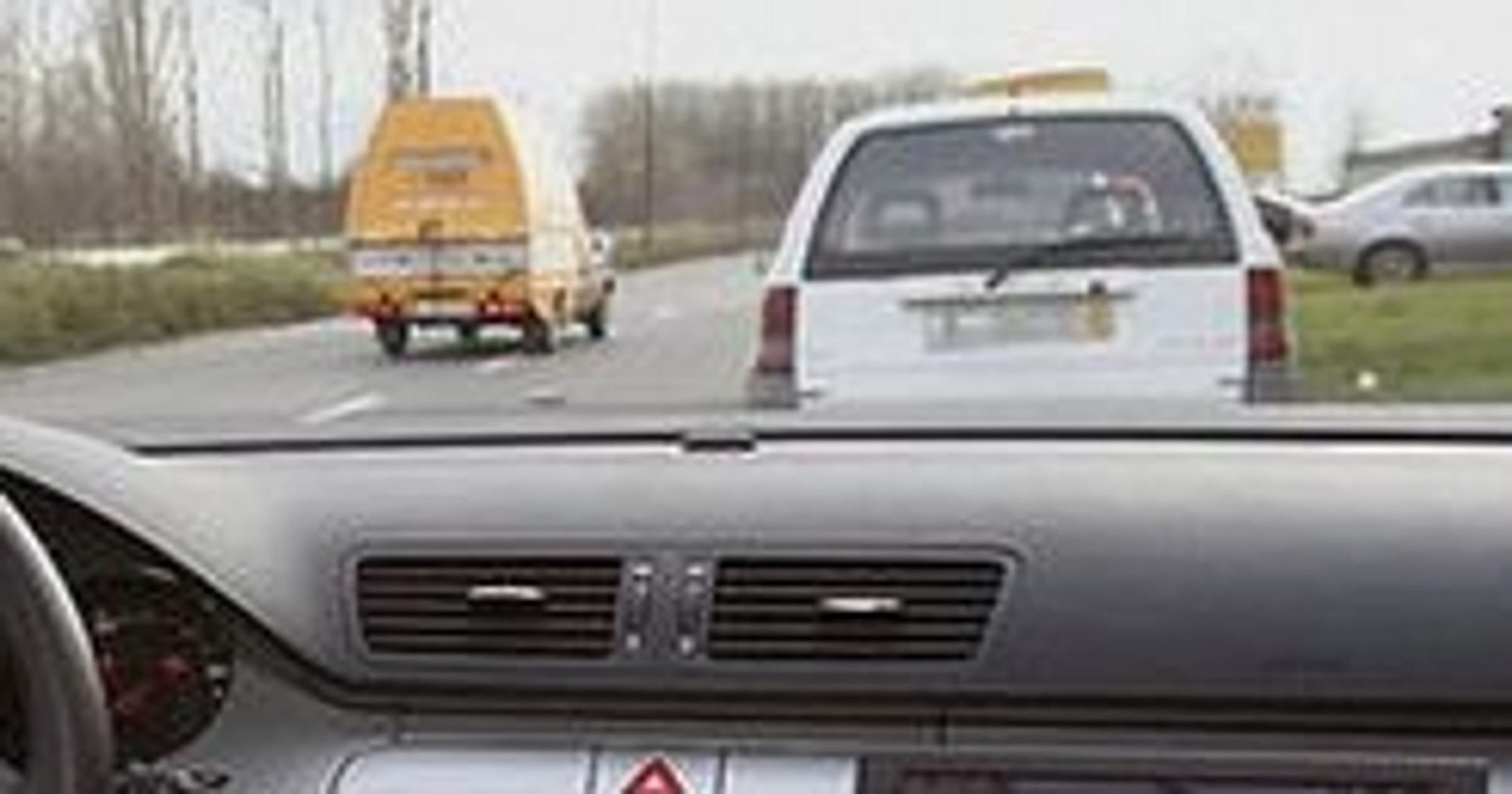 Paczków: Wietnamczyk śmigał Audi A6 218 km/h (wideo)