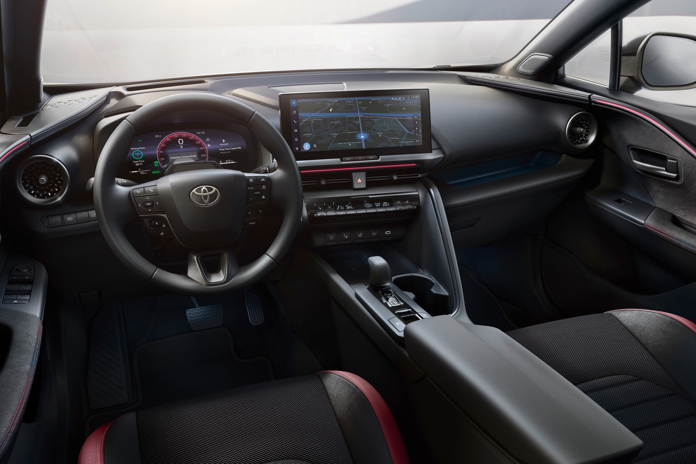 Toyota obniża ceny hybryd plug-in. Rabaty sięgają 35 tys. zł