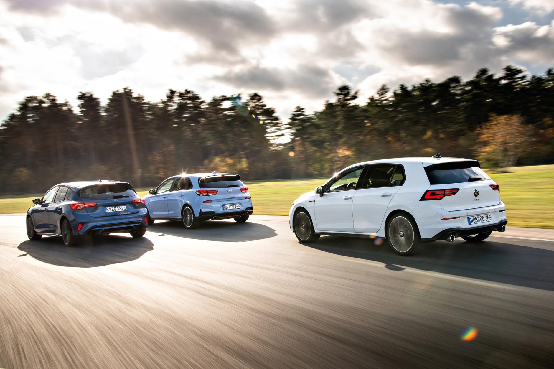 Ford Focus ST, Hyundai i30 N Performance i Volkswagen Golf GTI na Contidromie