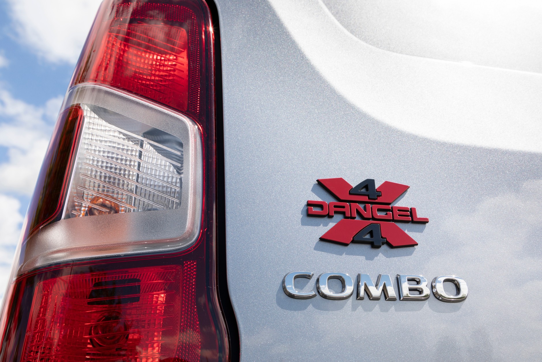 Opel Combo Cargo 4x4