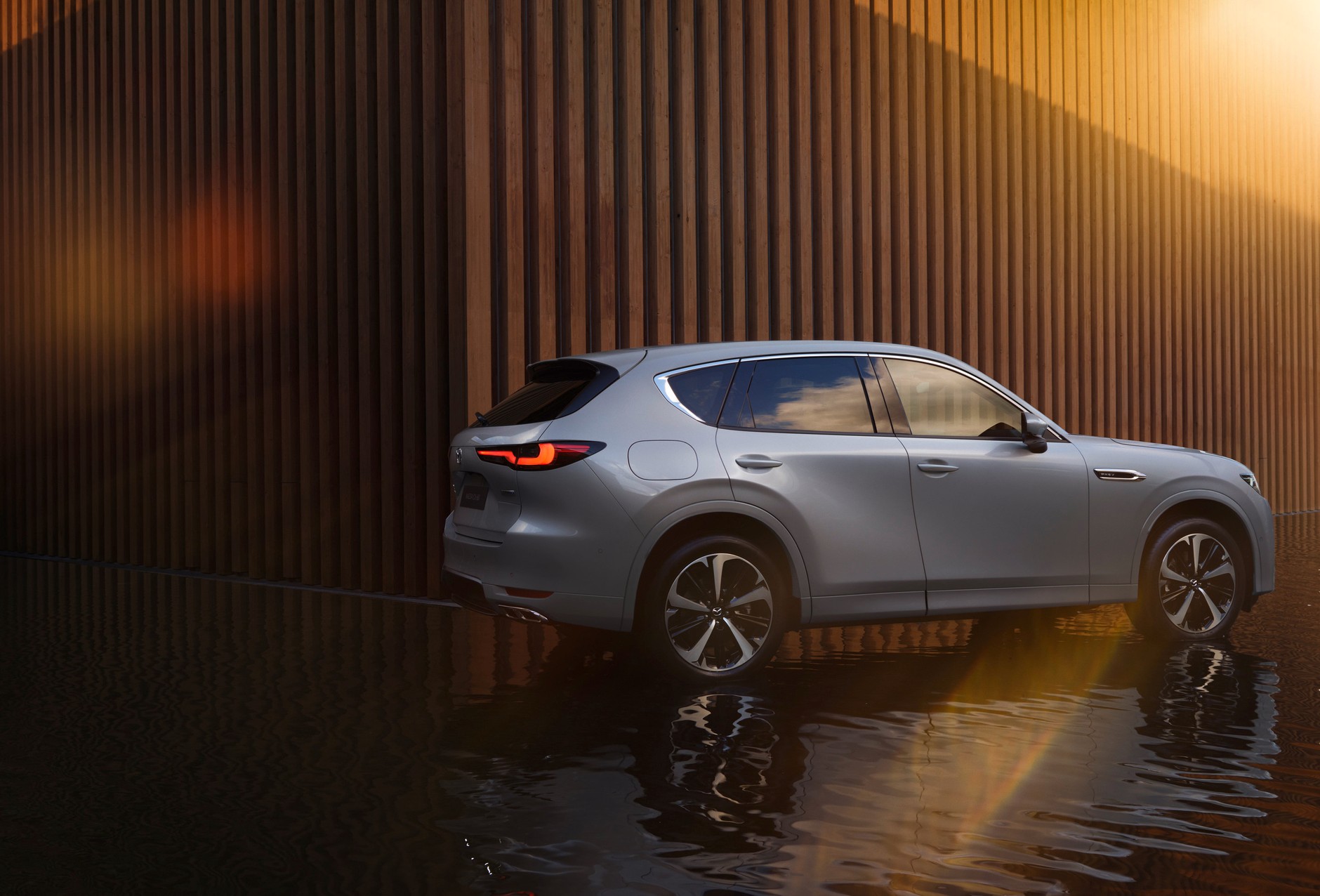 Mazda CX-60 w wersji na rok modelowy 2027