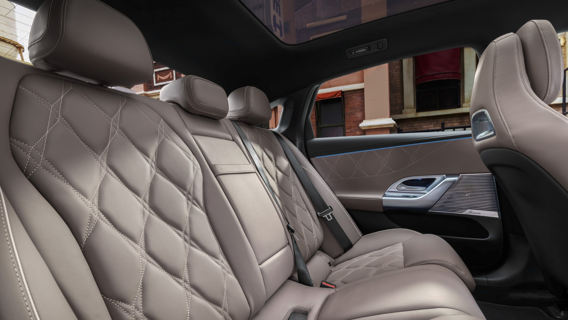 Mercedes‑Benz Klasy C 400 4MATIC 2026
