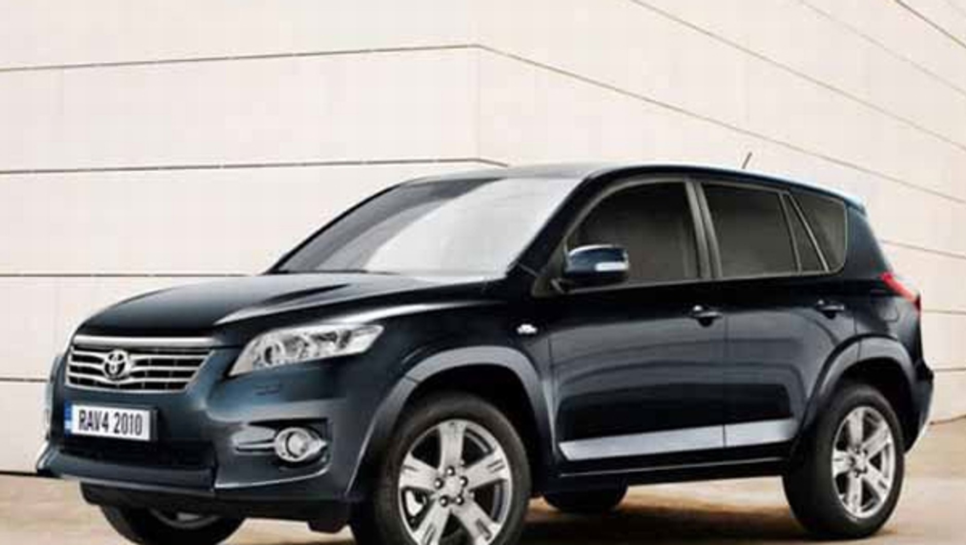 Toyota RAV4 face lifting