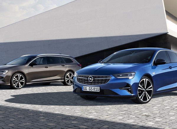Opel Insignia po liftingu już dostępny - znamy ceny