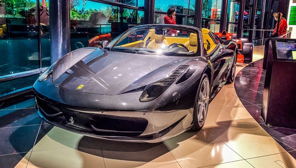 Czarna lista Ferrari nie istnieje? Firma zabrała głos w tej sprawie