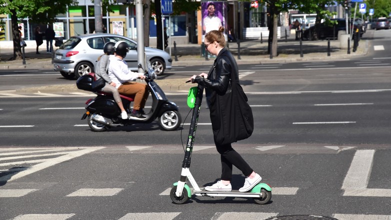 Hulajnoga elektryczna