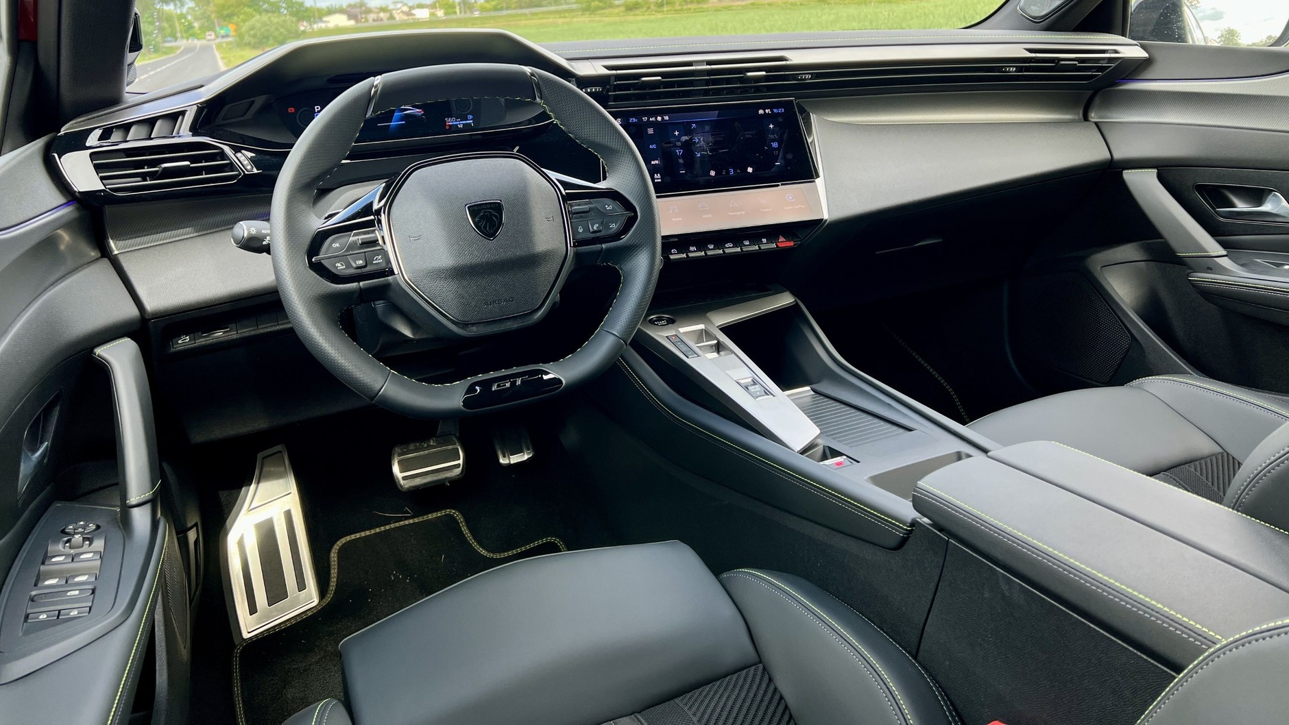 Peugeot 408 (wersja po restylizacji)