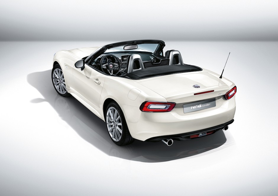 Fiat 124 Spider Lusso