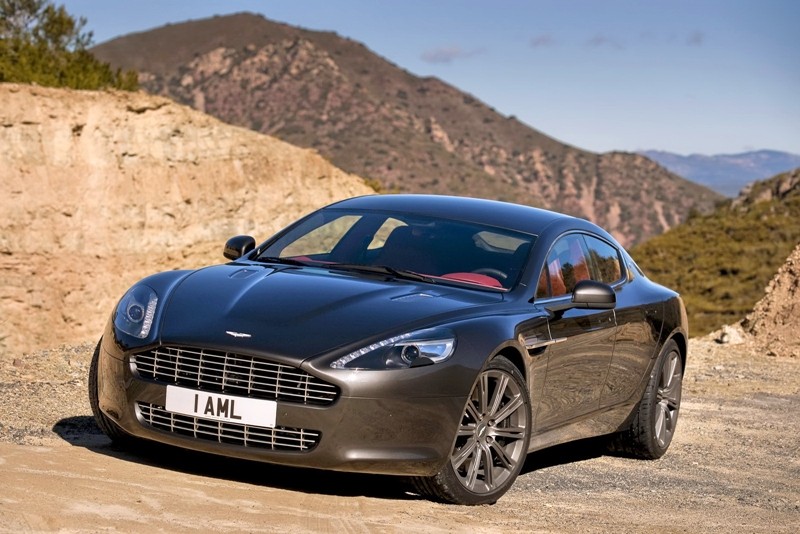 Aston Martin Rapide – z pięknem trzeba obcować