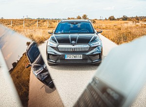 Sprawdzam, czy elektryczna Škoda Enyaq iV to dobre biuro do pracy zdalnej. I ile zużywa prądu?