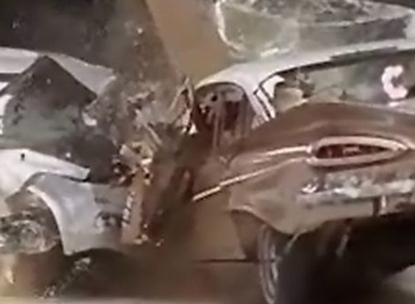 Nowy kontra stary - niezwykły crash-test