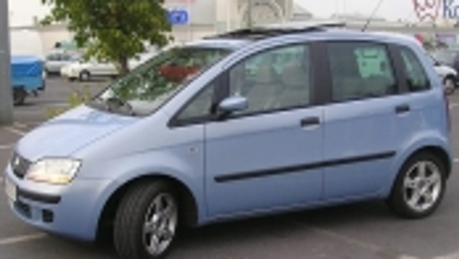 Fiata idea na minivana