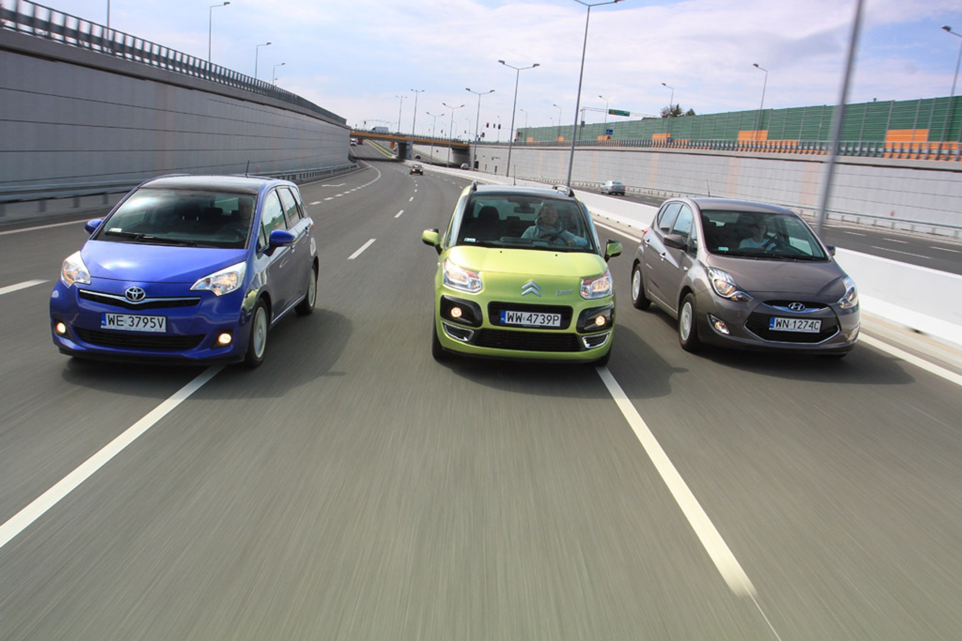 Toyota Verso S kontra Hyundai ix20 i Citroen C3 Picasso: czy to vany idealne na miasto?
