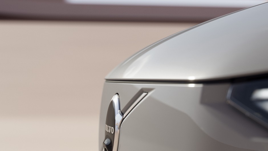 Volvo XE90
