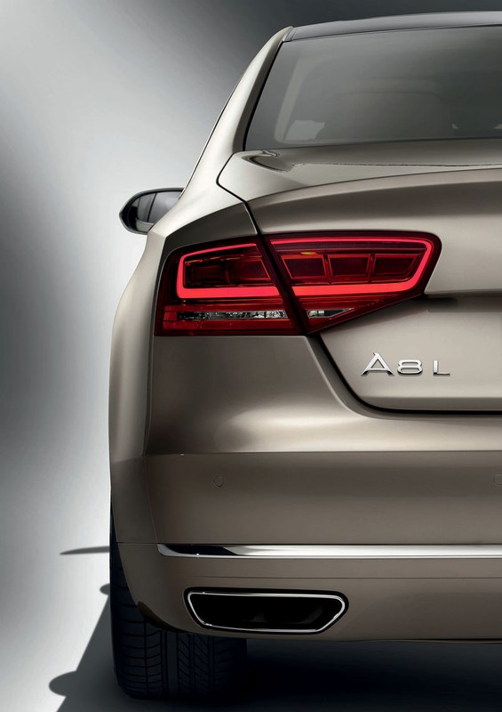 Pekin 2010: Audi A8 L W12 quattro – 500 KM i większy komfort dla Chińczyków