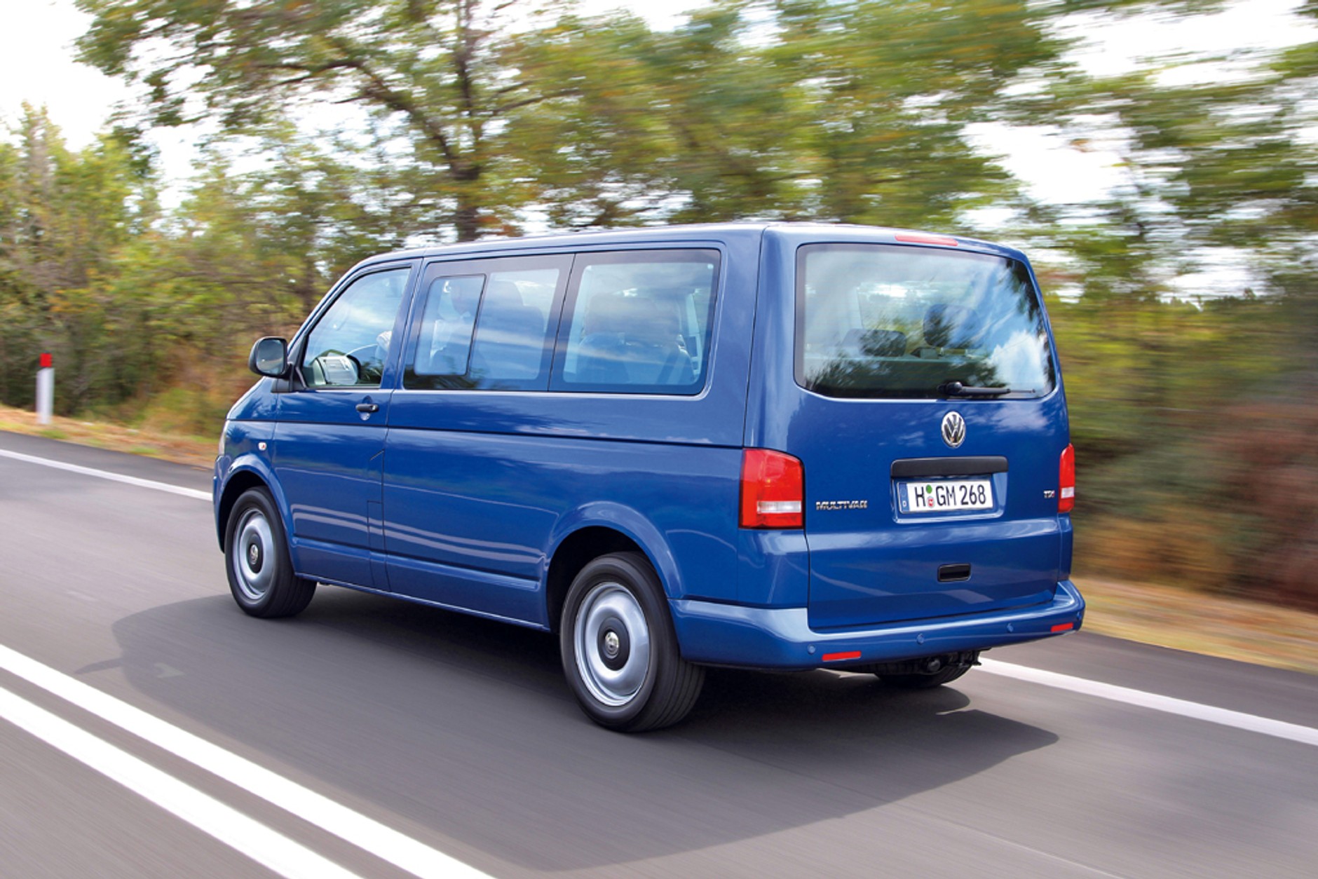 Volkswagen T5 - Transporter równa do szeregu