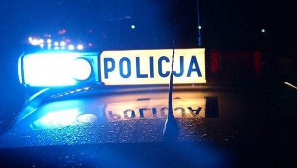 Policjanci dostali anonimowe zgłoszenie. Pościg skończył się pod domem kierowcy