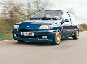 Renault Clio Williams - takich hot hatchy nam brakuje