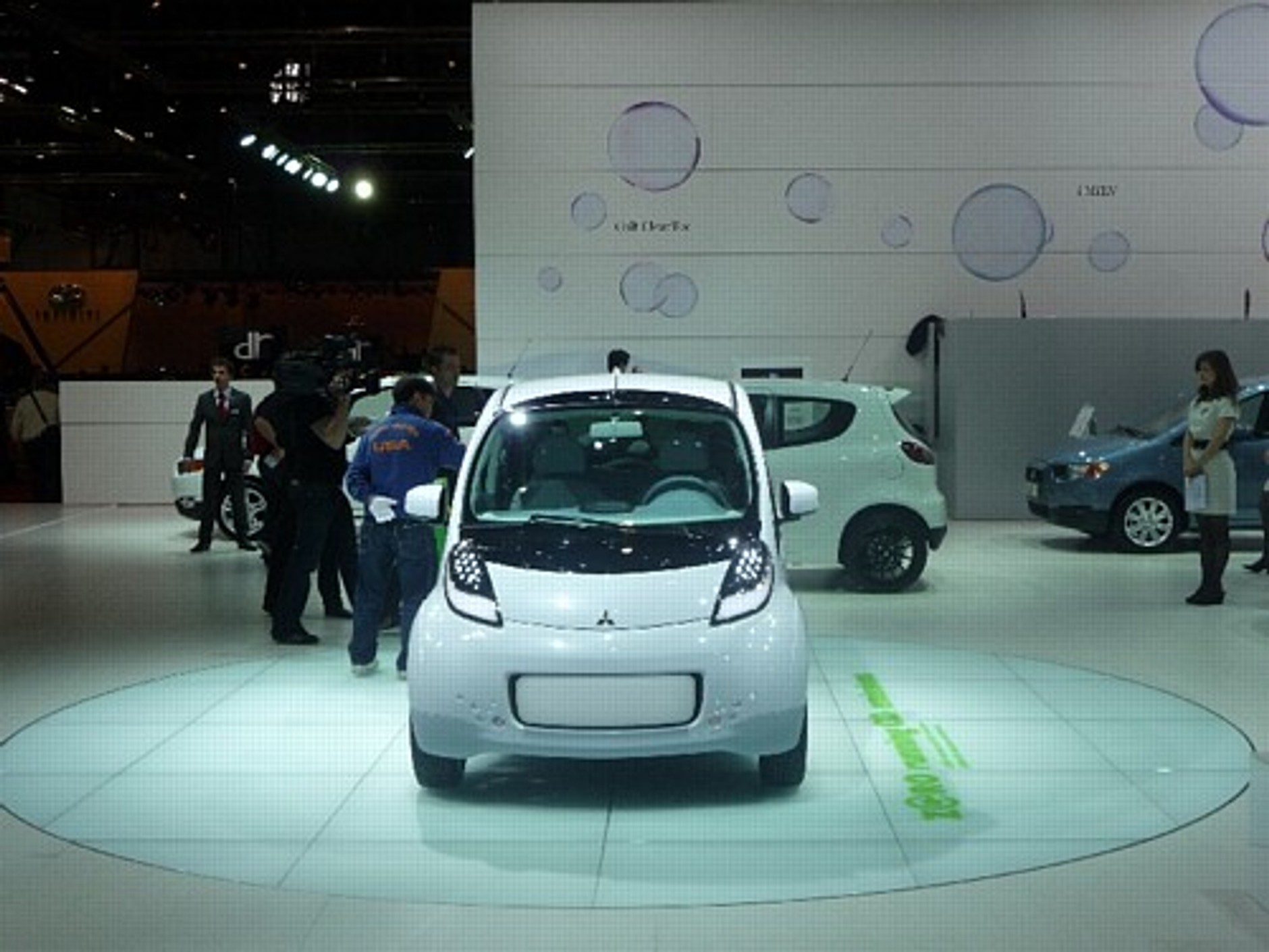Mitsubishi i-MIEV - Elektrycznie w przyszłość
