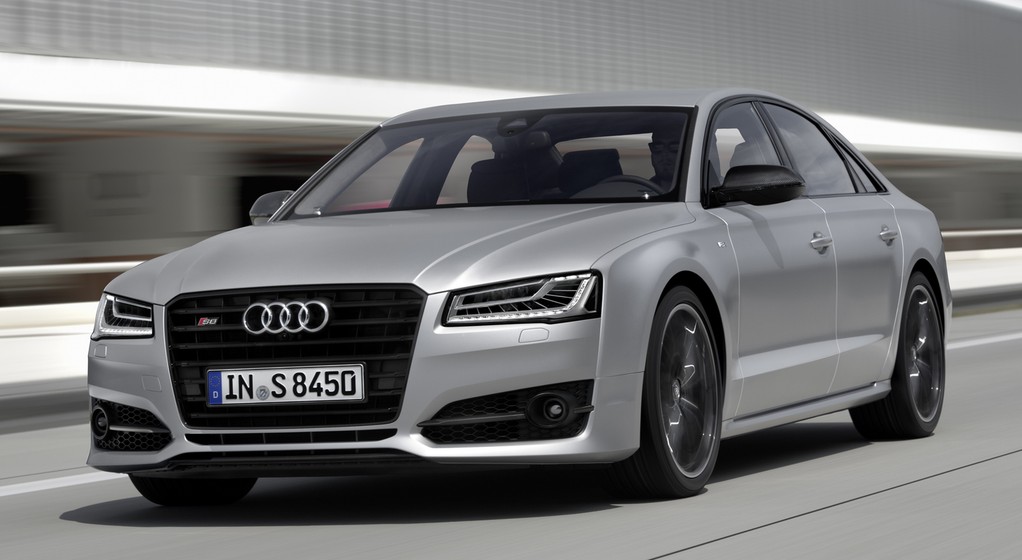 Audi S8 plus