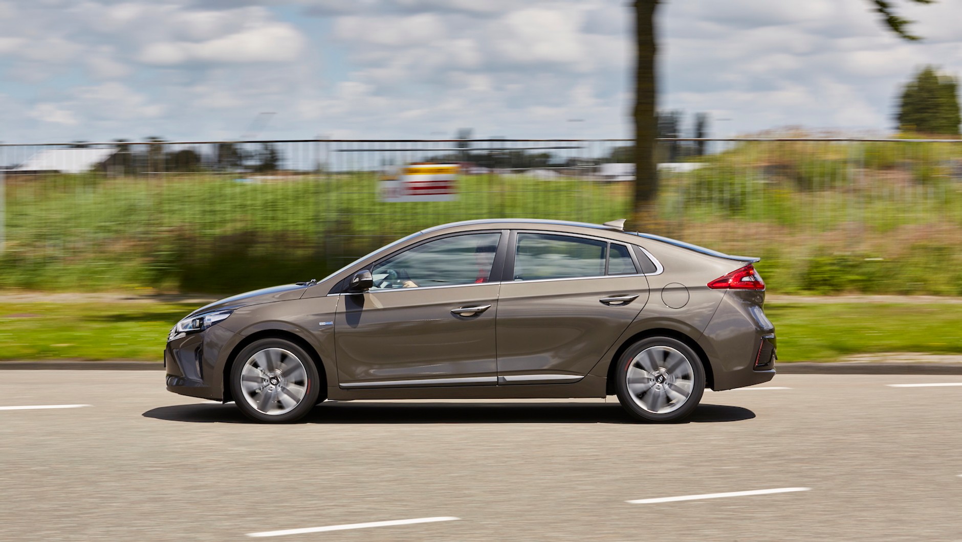 Hyundai Ioniq Hybrid