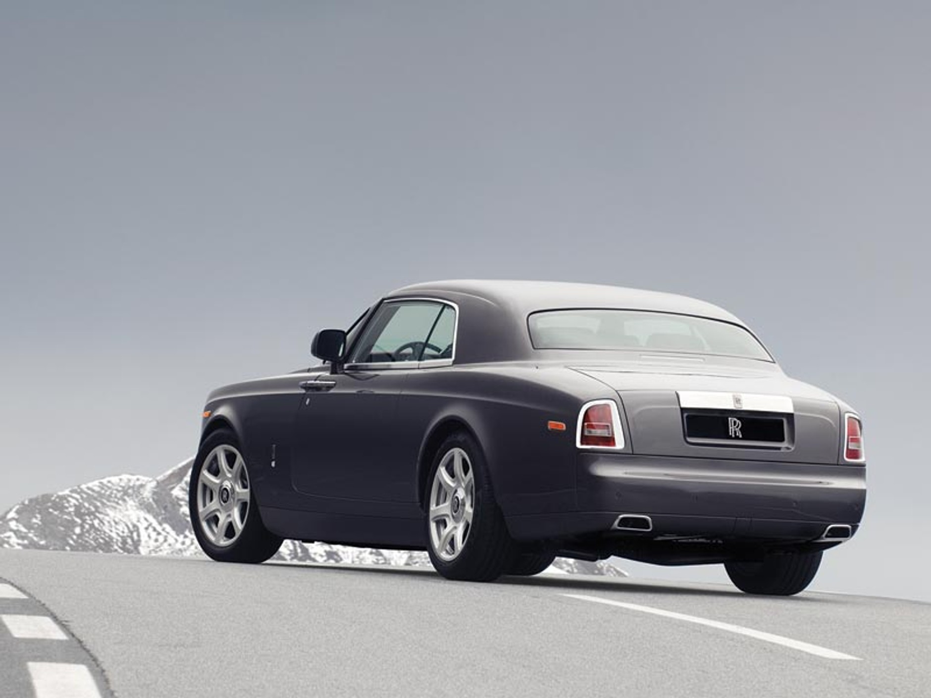 Genewa 2008: Rolls-Royce Phantom Coupé - dwudrzwiowy arystokrata