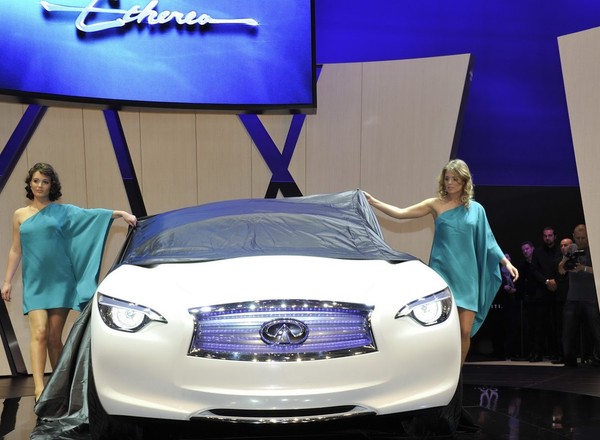 Infiniti Q40 nie z Żerania, ale z brytyjskiego Nissana