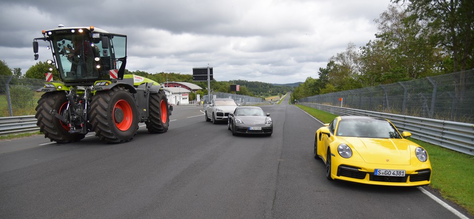 Claas Xerion na Nordschleife