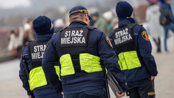 Przybędzie wykroczeń, za które strażnicy będą mogli karać mandatami.
