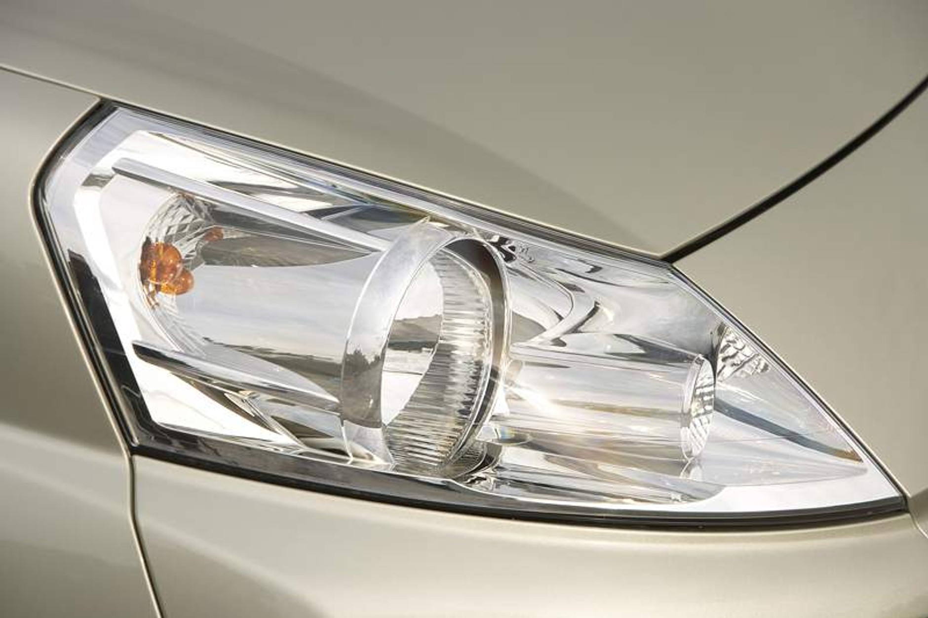 Peugeot Expert Tepee: Od minibusa do dostawczaka