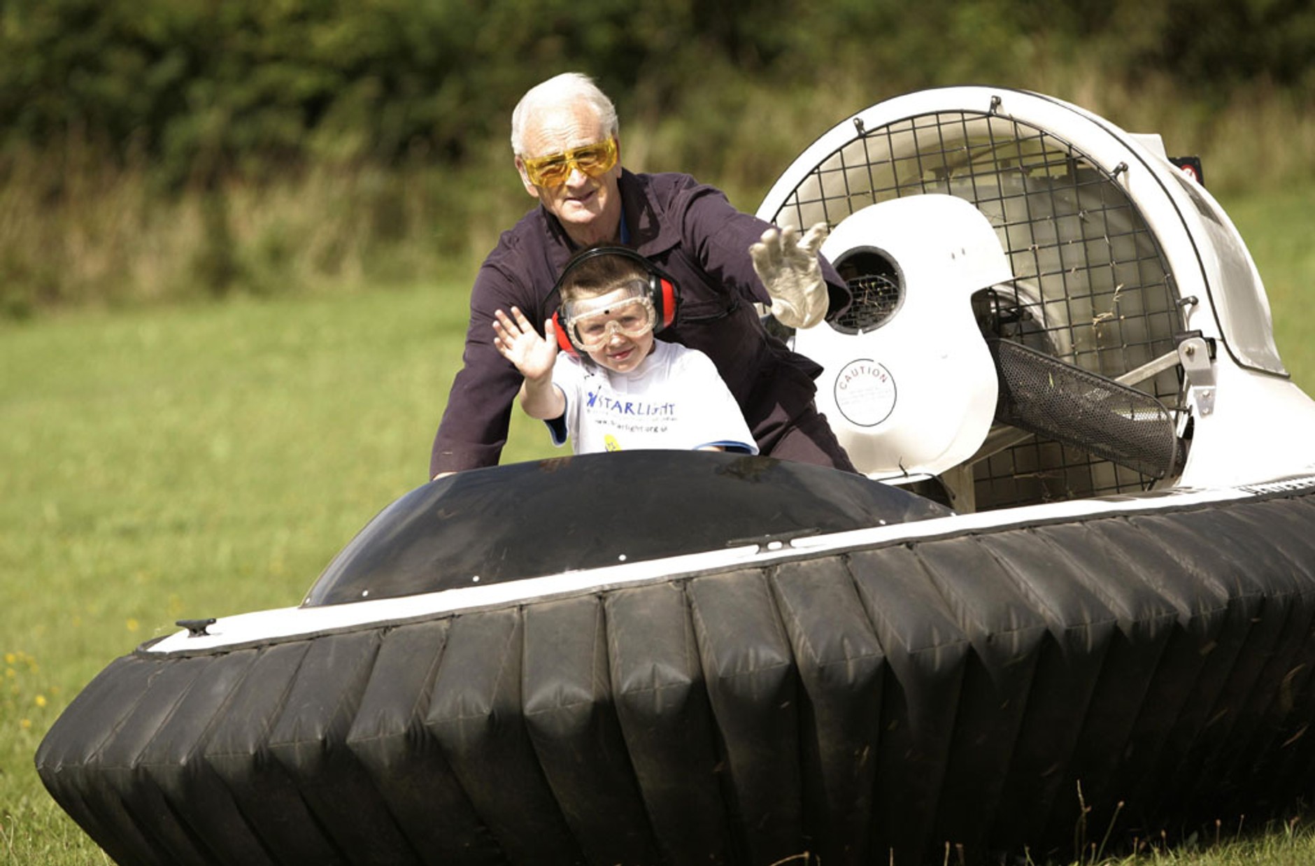 Poduszkowce, Czyli - Latanie na poduszce