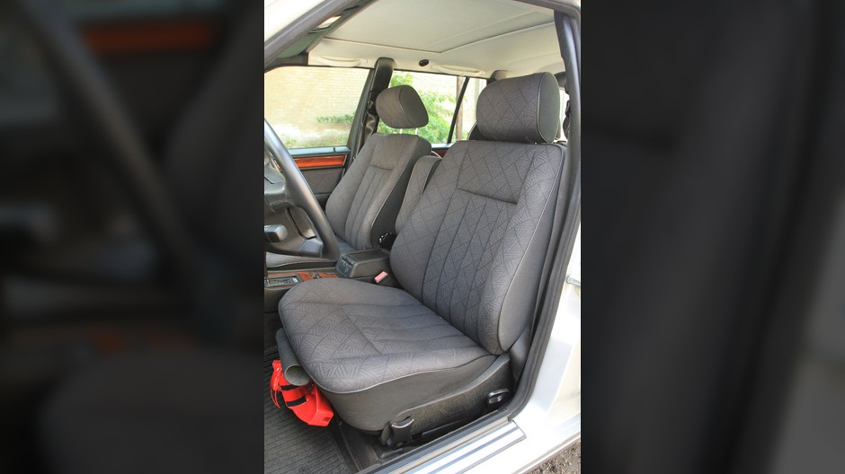 Mercedes W124 - klasyk na każdy dzień