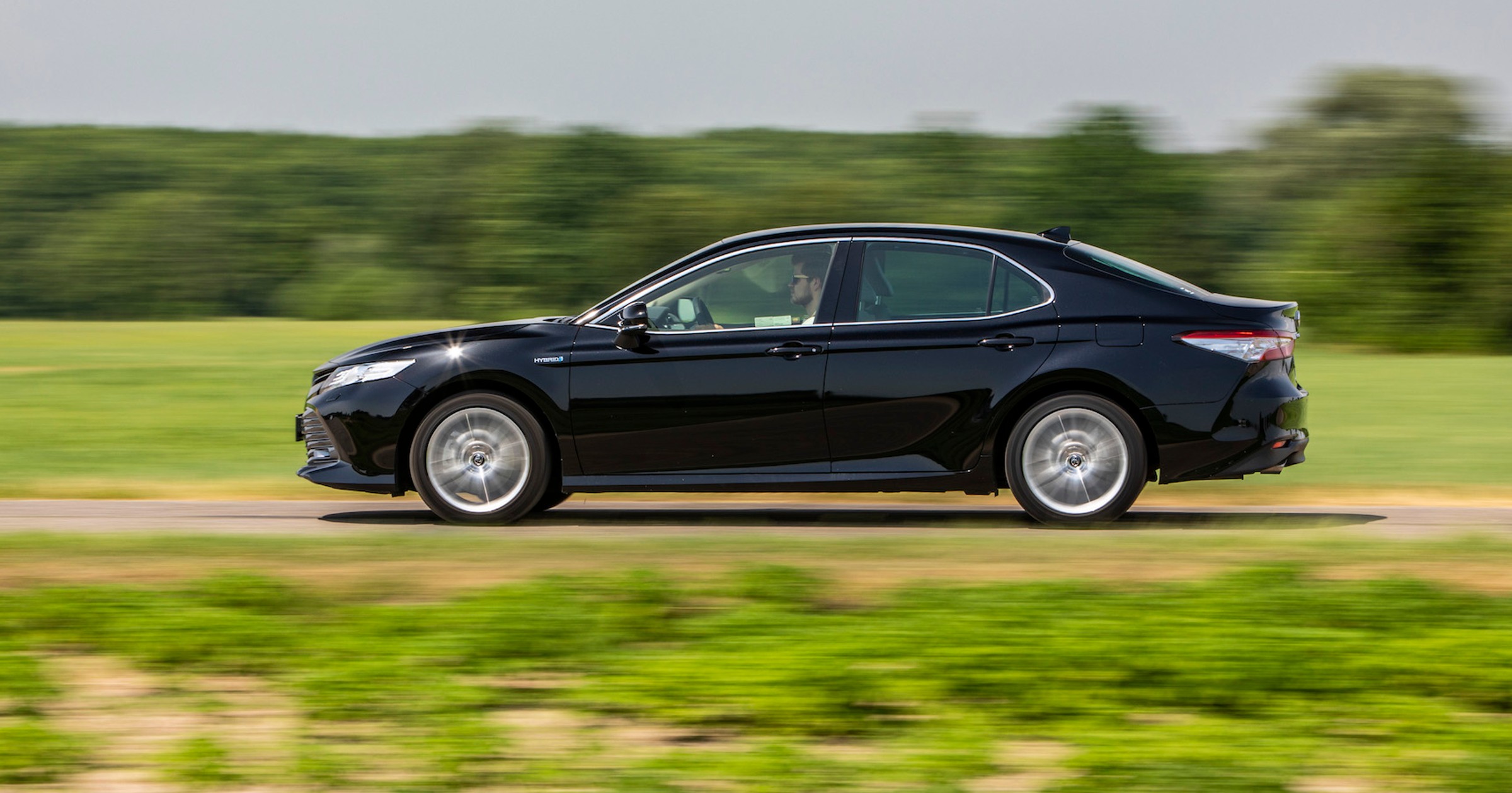 Toyota Camry 2.5 Hybrid