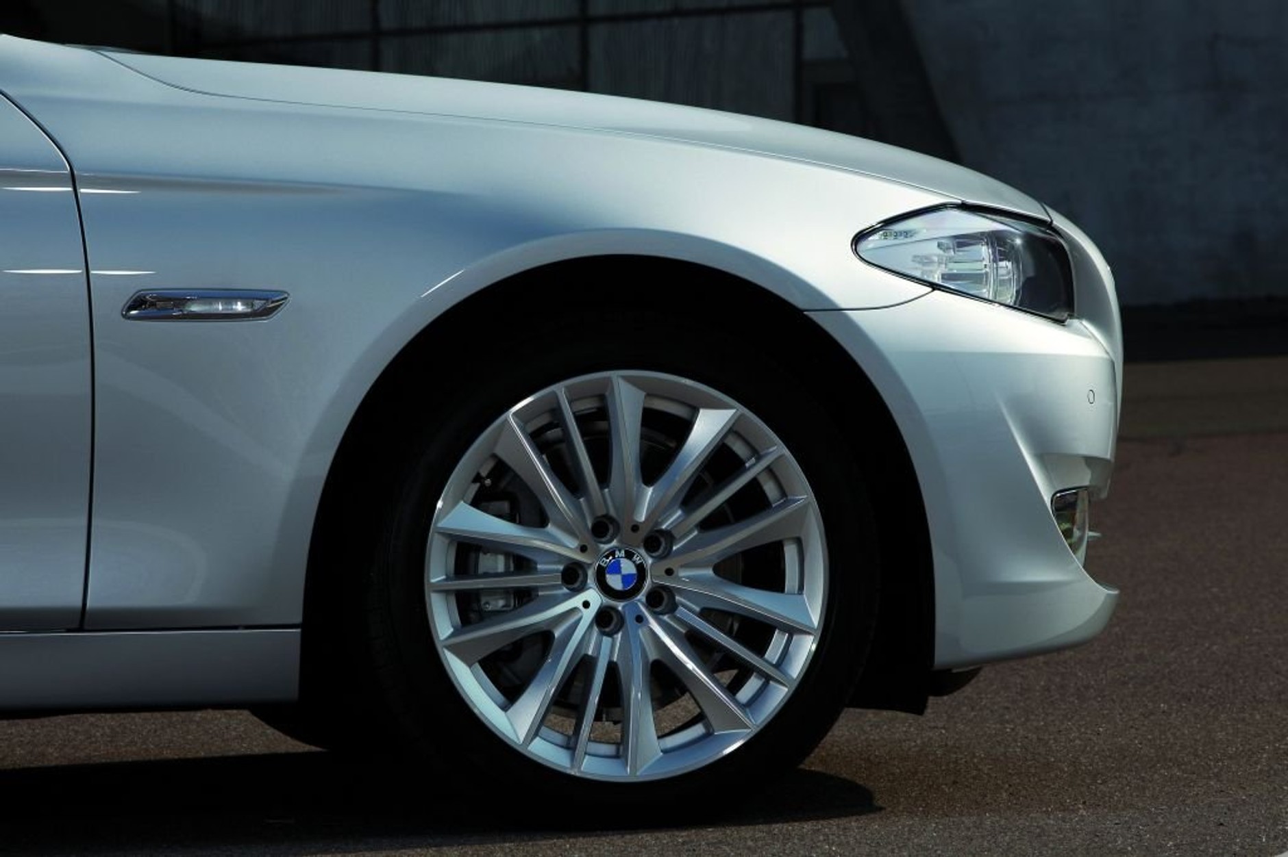 BMW Serii 5 - Bawarczyk nadal w formie