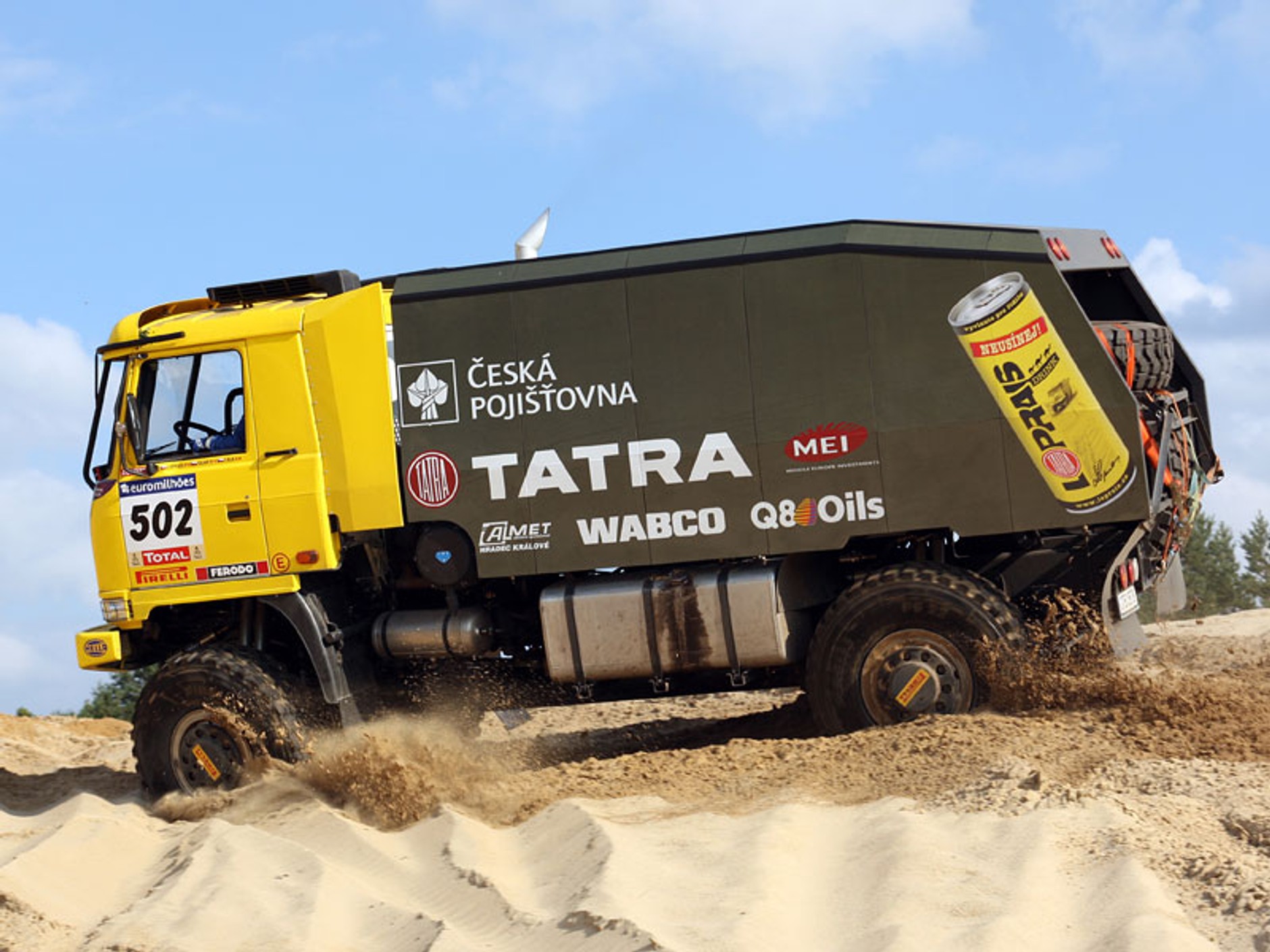 Rajd Dakar 2008: Loprais Tatra Team już w drodze do Lizbony