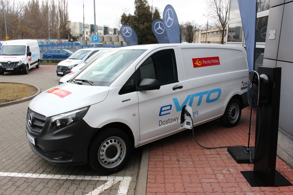 Poczta Polska testuje elektryczne dostawczaki