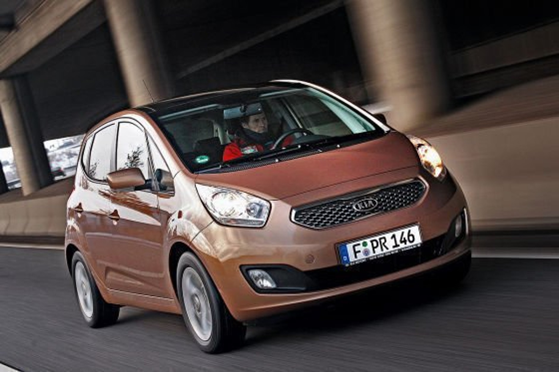 Kia Venga kontra reszta świata