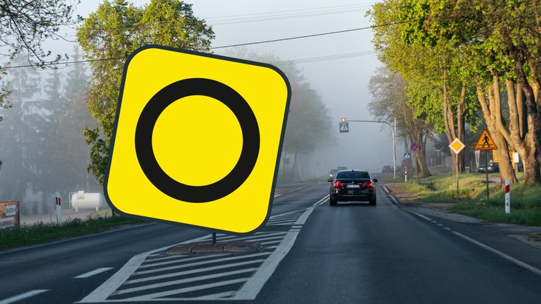Żółty kwadrat z czarnym okręgiem to znak, który przysparza kłopotu wielu kierowcom